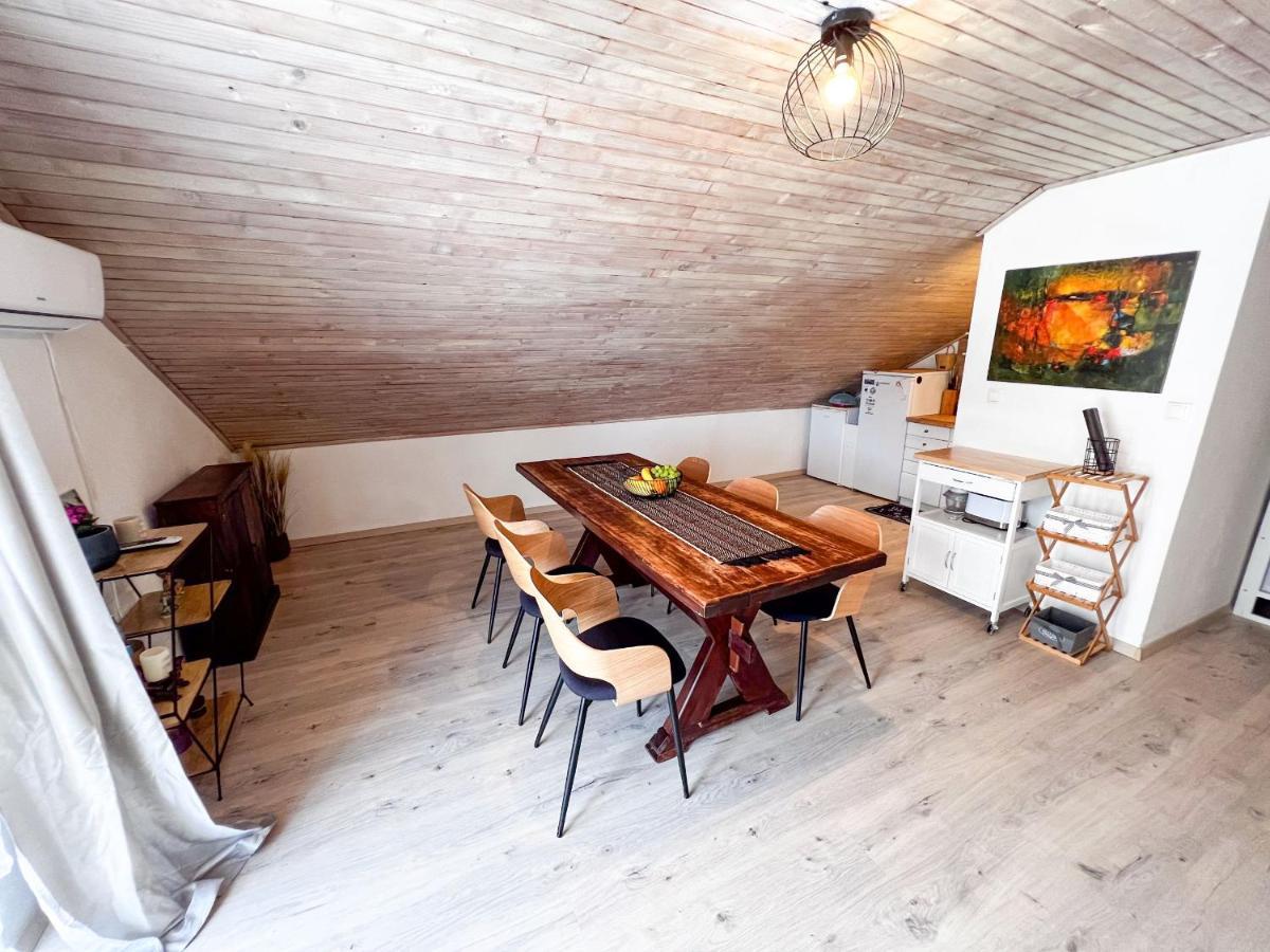 Apartment Cesare 3 Zastražišće Εξωτερικό φωτογραφία