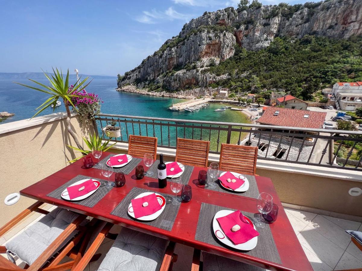 Apartment Cesare 3 Zastražišće Εξωτερικό φωτογραφία